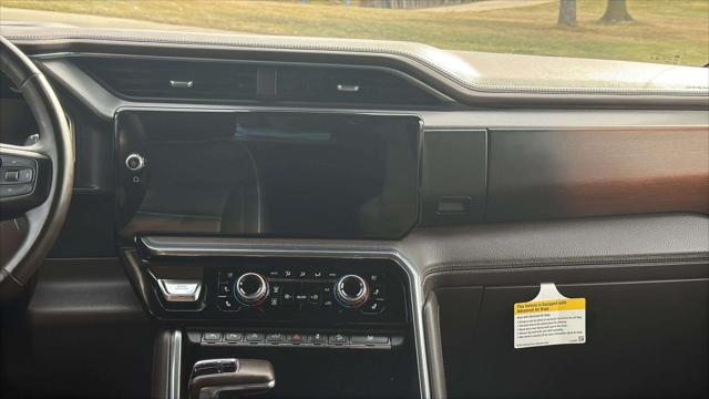 2024 GMC Sierra 1500 4WD Crew Cab Short Box Denali