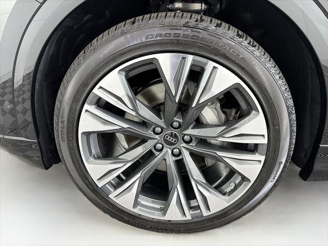 2026 Audi Q8 Premium Plus 55 TFSI quattro Tiptronic