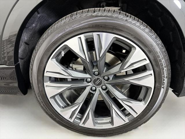 2026 Audi Q8 Premium Plus 55 TFSI quattro Tiptronic