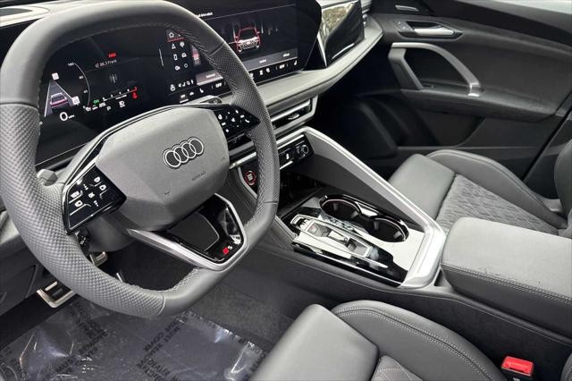 2025 Audi SQ5 Premium Plus TFSI quattro S tronic