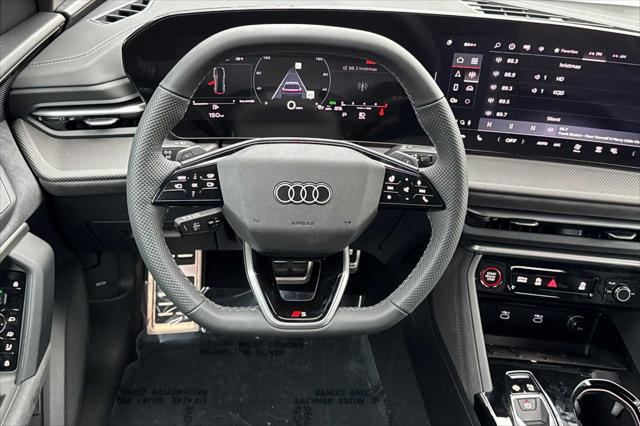 2025 Audi SQ5 Premium Plus TFSI quattro S tronic