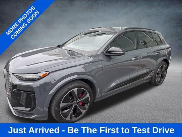 2025 Audi SQ6 e-tron Prestige quattro