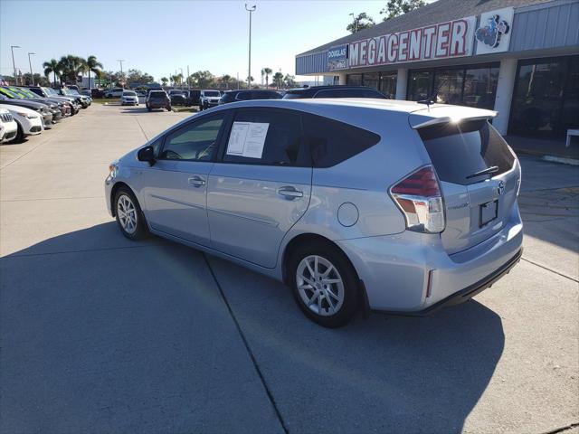 2016 Toyota Prius v 