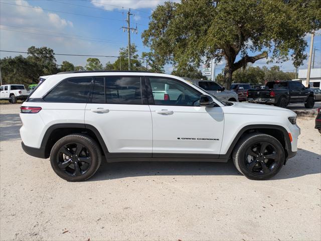 2024 Jeep Grand Cherokee Limited 4x4 2024 Jeep Grand Cherokee Limited 4x4
