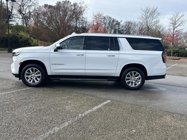2022 Chevrolet Suburban 4WD Premier