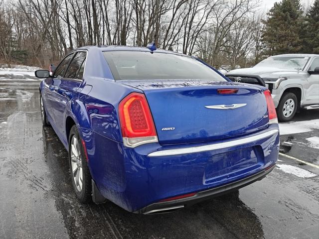 2018 Chrysler 300 Touring L AWD