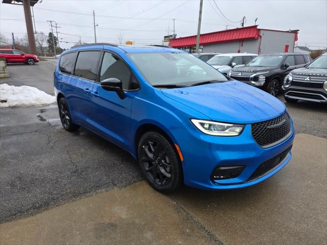 2026 Chrysler Pacifica PACIFICA LIMITED AWD
