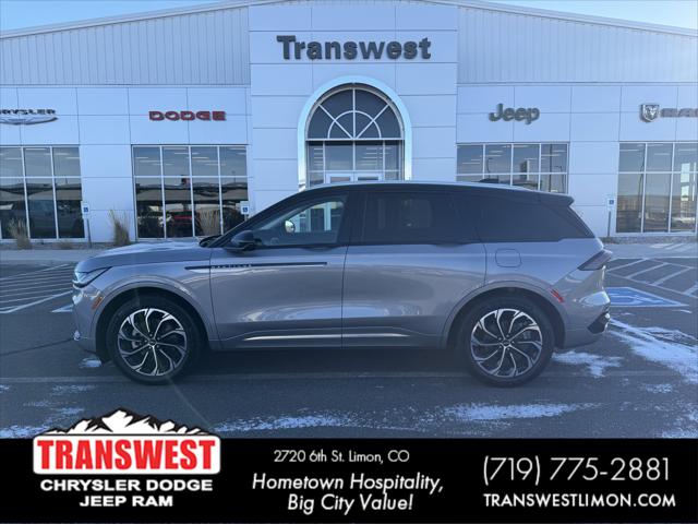 2024 Lincoln Nautilus Reserve