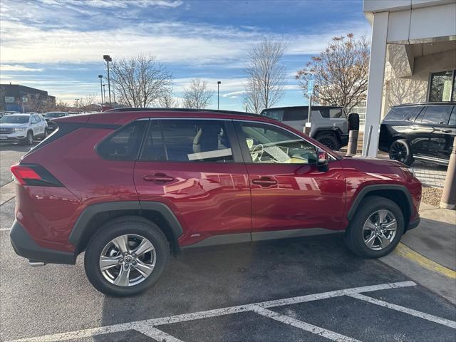 2025 Toyota RAV4 Hybrid XLE