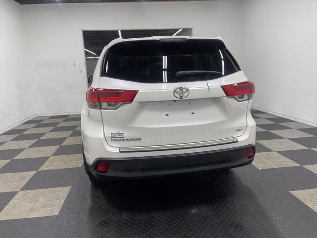 2017 Toyota Highlander LE