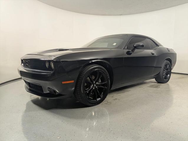 2018 Dodge Challenger SXT Plus