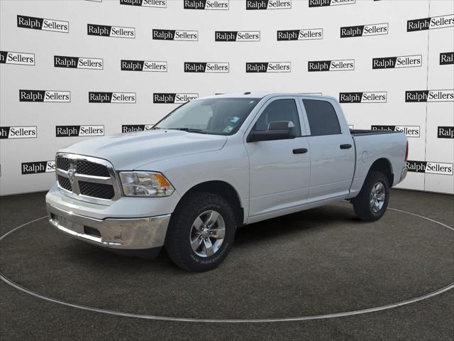 2022 RAM 1500 Classic Tradesman Crew Cab 4x4 57 Box 2022 RAM 1500 Classic Tradesman Crew Cab 4x4 57 Box