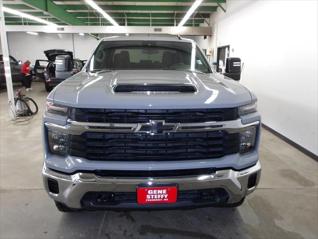 2024 Chevrolet Silverado 2500HD 4WD Crew Cab Standard Bed LT