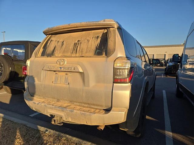 2022 Toyota 4Runner SR5