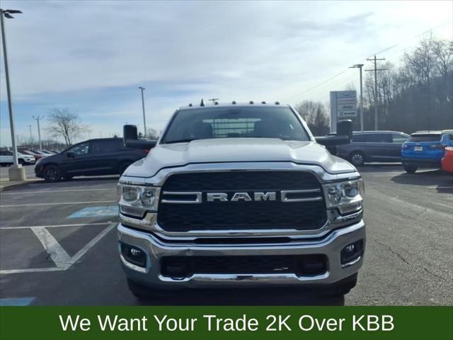 2021 RAM 3500 Chassis Tradesman/SLT/Laramie/Limited