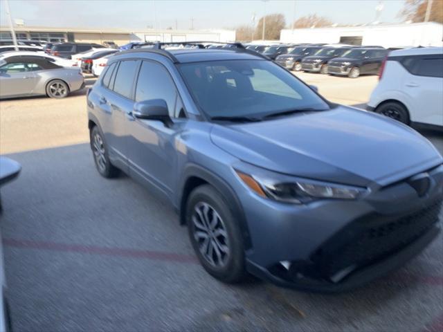 2024 Toyota Corolla Cross Hybrid SE