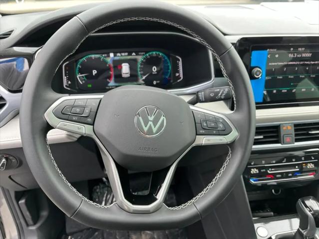 2026 Volkswagen Taos SEL