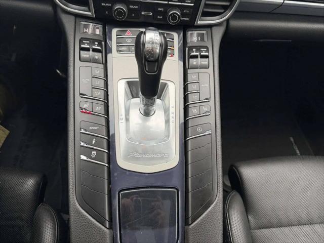 2016 Porsche Panamera 4
