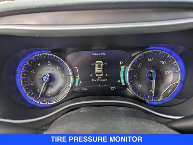 2026 Chrysler Pacifica Select AWD