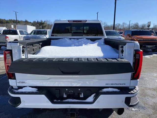 2024 GMC Sierra 3500HD 4WD Crew Cab Standard Bed Denali