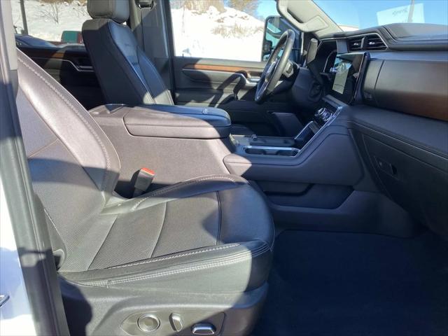 2024 GMC Sierra 3500HD 4WD Crew Cab Standard Bed Denali