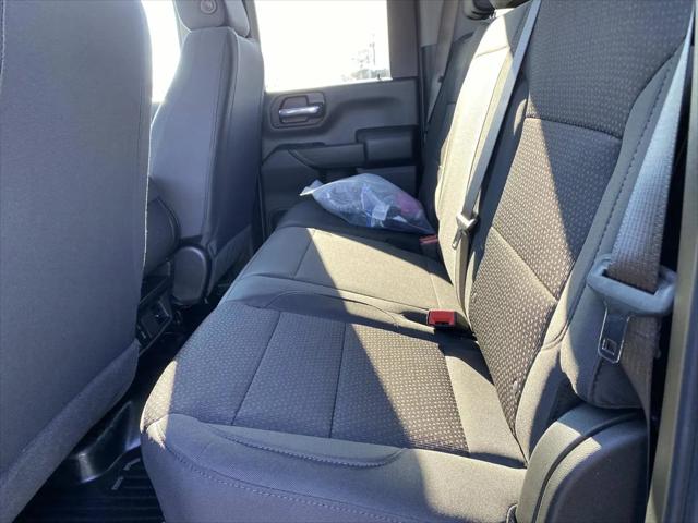 2026 GMC Sierra 3500HD Double Cab, Long Bed, Pro Dual Rear Wheel, 4WD