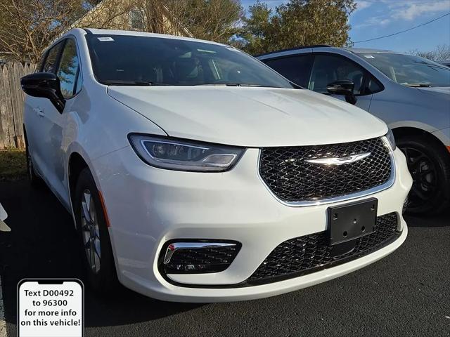 2026 Chrysler Pacifica Select for sale in Vineland, NJ