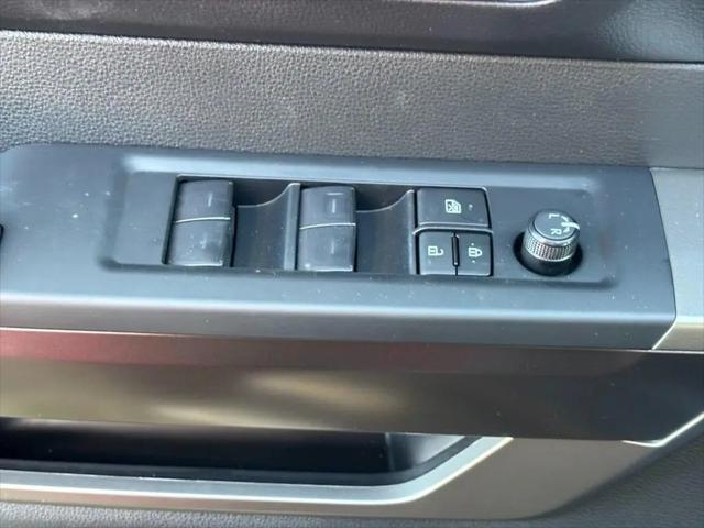 2026 Toyota Tundra SR5 CrewMax 5.5' Bed