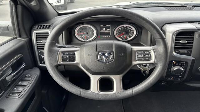 2024 Ram 1500 Classic Warlock Crew Cab 4x4 5'7" Box