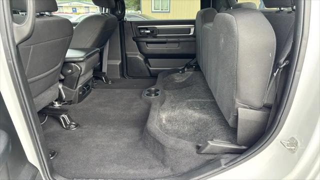 2024 Ram 1500 Classic Warlock Crew Cab 4x4 5'7" Box