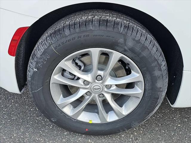2026 Chrysler Pacifica Select AWD