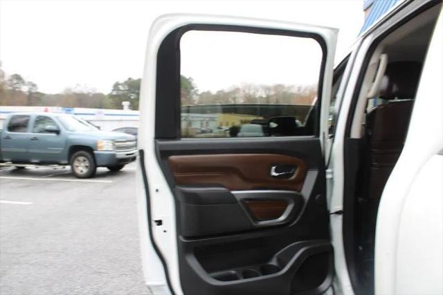 2017 Nissan Titan Platinum Reserve