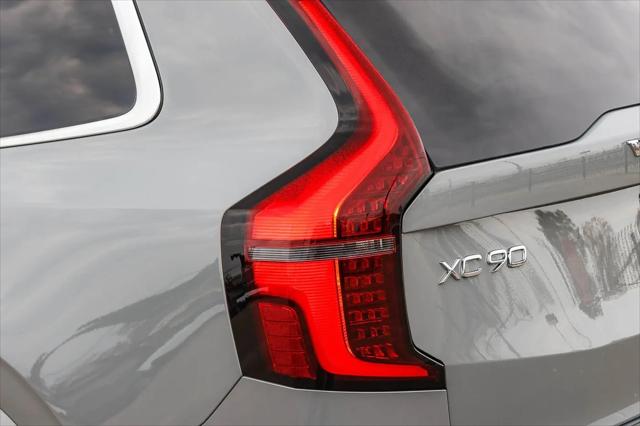 2026 Volvo XC90 Plug-In Hybrid Ultra, T8 AWD, Electric/Gasoline, Bright, 7 Seats