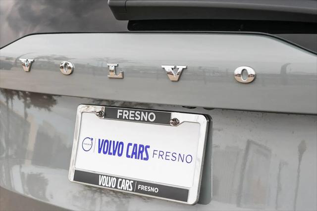 2026 Volvo XC90 Plug-In Hybrid Ultra, T8 AWD, Electric/Gasoline, Bright, 7 Seats