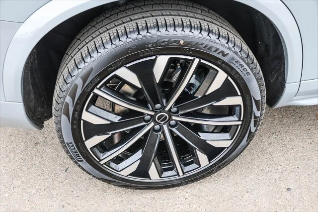 2026 Volvo XC90 Plug-In Hybrid Ultra, T8 AWD, Electric/Gasoline, Bright, 7 Seats