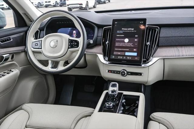 2026 Volvo XC90 Plug-In Hybrid Ultra, T8 AWD, Electric/Gasoline, Bright, 7 Seats