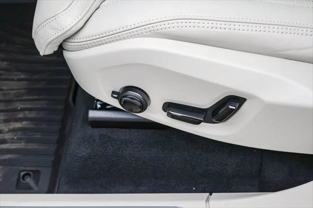 2026 Volvo XC90 Plug-In Hybrid Ultra, T8 AWD, Electric/Gasoline, Bright, 7 Seats