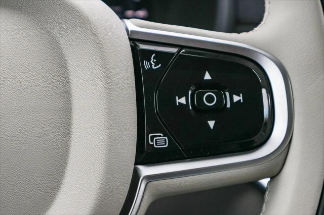 2026 Volvo XC90 Plug-In Hybrid Ultra, T8 AWD, Electric/Gasoline, Bright, 7 Seats