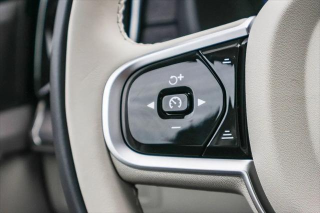 2026 Volvo XC90 Plug-In Hybrid Ultra, T8 AWD, Electric/Gasoline, Bright, 7 Seats