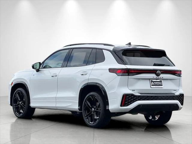 2026 Volkswagen Tiguan SE R-Line Black