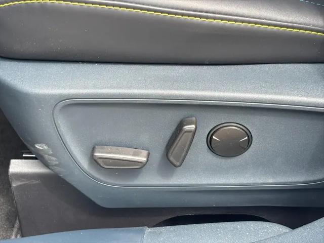 2026 Ford Maverick Lobo Standard