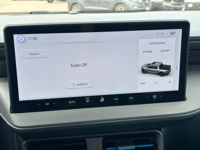 2026 Ford Maverick Lobo Standard