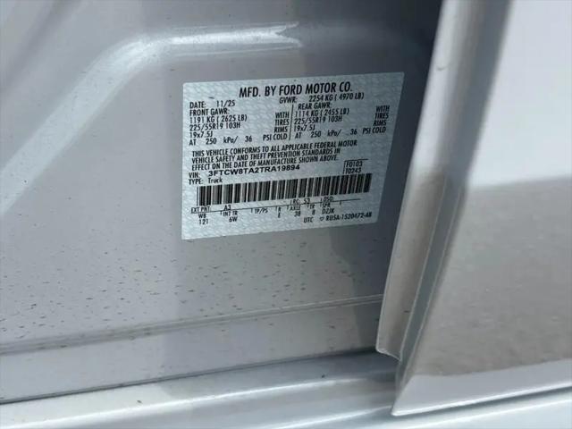 2026 Ford Maverick Lobo Standard