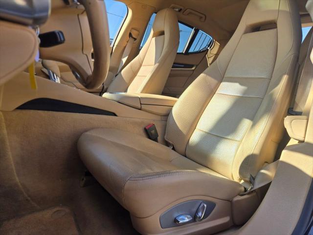 2011 Porsche Panamera 4