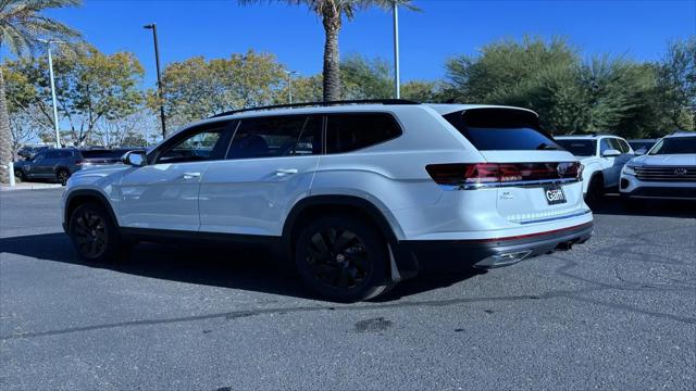 2026 Volkswagen Atlas SE with Technology
