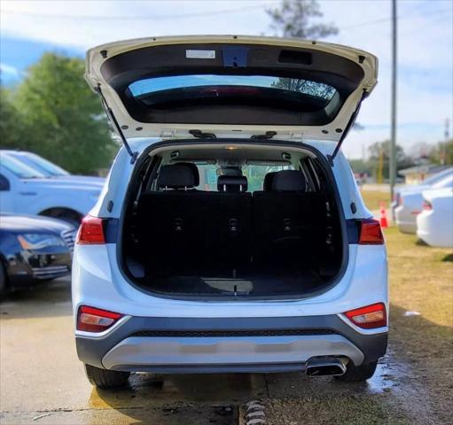 2019 Hyundai Santa Fe SE