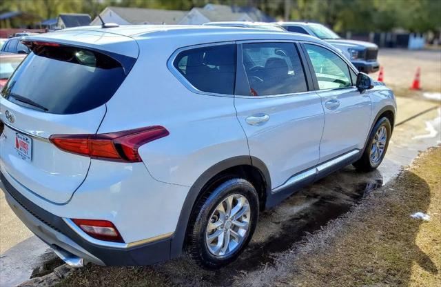 2019 Hyundai Santa Fe SE