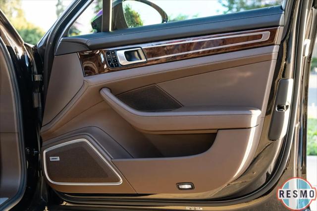 2018 Porsche Panamera Turbo