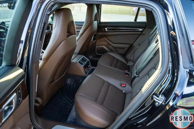 2018 Porsche Panamera Turbo