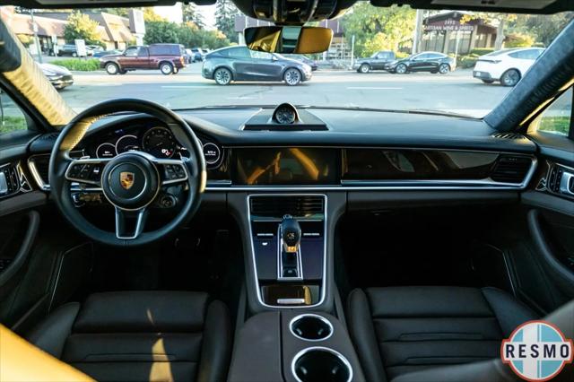 2018 Porsche Panamera Turbo